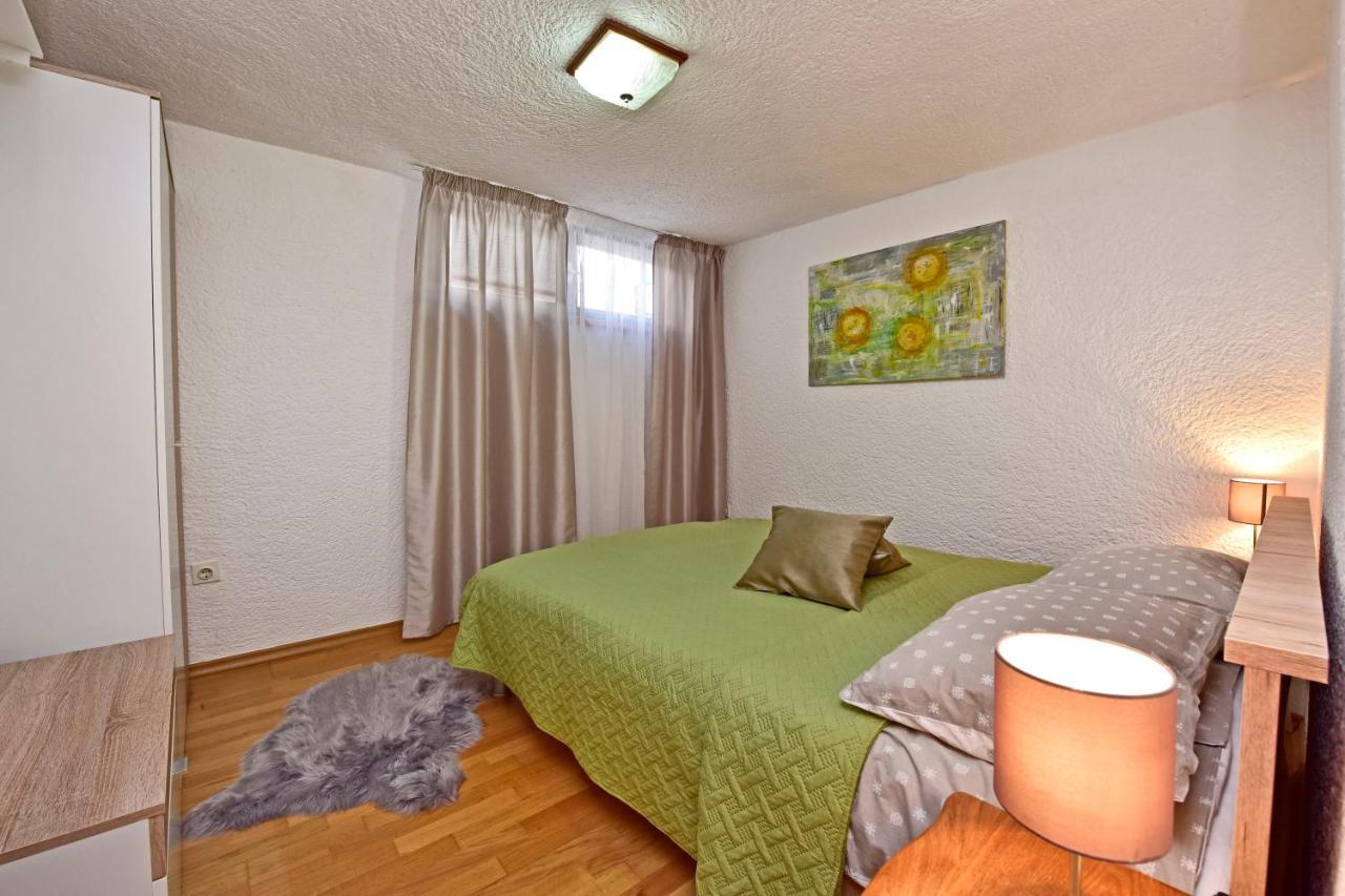 Apartment Corta City-Centre โปเรช ภายนอก รูปภาพ